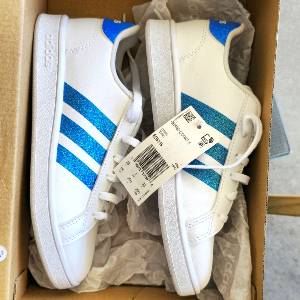 Brand New Adidas Grand Court K Tennis Shoes – Size 1 1/2 EG5135 Blue White